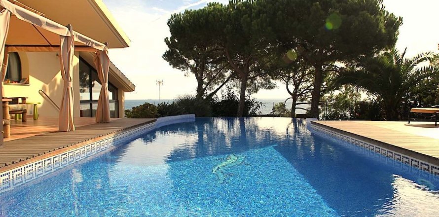 Casa Sant Feliu de Guixols, Girona, Spagna 4 camere da letto, 467 mq. N° 22852