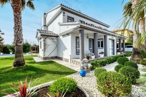 House for sale Cambrils, Tarragona, Spain 4 bedrooms, 357 sq.m. No. 22948 - photo 17