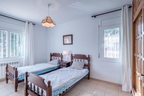 Talo myytävänä L'Ametlla de Mar, Tarragona, Espanja, 4 makuuhuonetta, 293 m2 No. 21577 - kuva 25