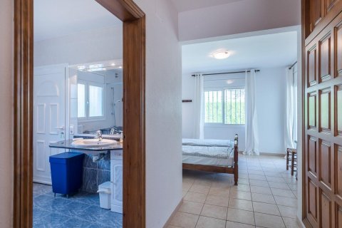 Talo myytävänä L'Ametlla de Mar, Tarragona, Espanja, 4 makuuhuonetta, 293 m2 No. 21577 - kuva 27