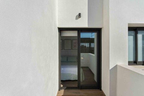 Radhus till salu Los Montesinos, Alicante, Spanien 3 sovrum, 99 kvm. Nr. 98527 - foto 21