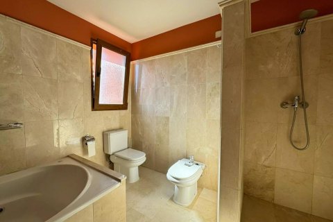 Продажа виллы Ла-Манга-дель-Мар-Менор, Мурсия, Испания 5 спален, 313м2 №115564 - фото 30