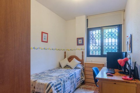 Продажа квартиры Салоу, Таррагона, Испания 4 спальни, 100м2 №21818 - фото 6