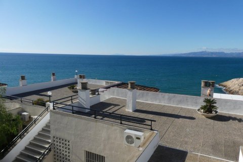 Продажа квартиры Салоу, Таррагона, Испания 2 спальни, 60м2 №21801 - фото 20