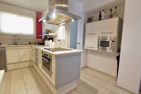 Продажа квартиры Салоу, Таррагона, Испания 2 спальни, 60м2 №21801 - фото 11