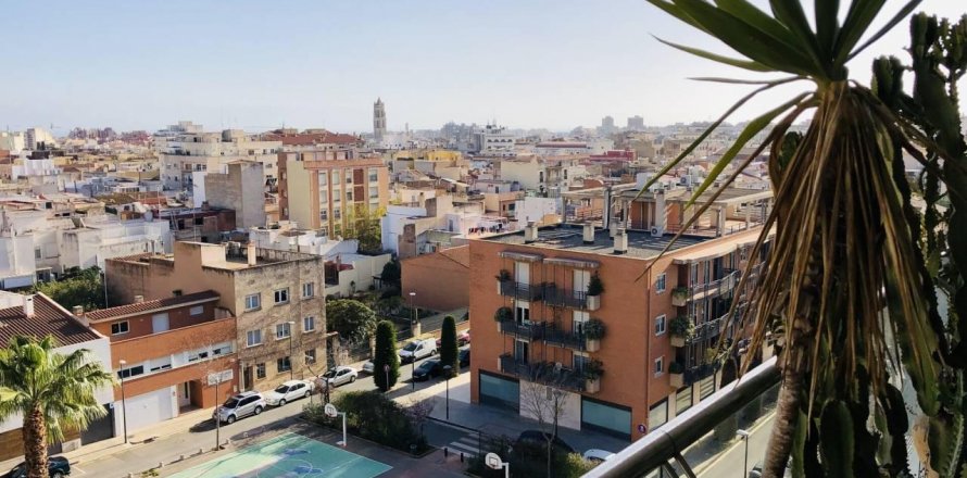 Appartamento Reus, Tarragona, Spagna 3 camere da letto, 150 mq. N° 21824