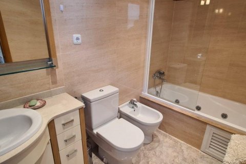 Apartamento en venta L'Ametlla de Mar, Tarragona, España 2 dormitorios, 105 m2 No. 21781 - foto 12
