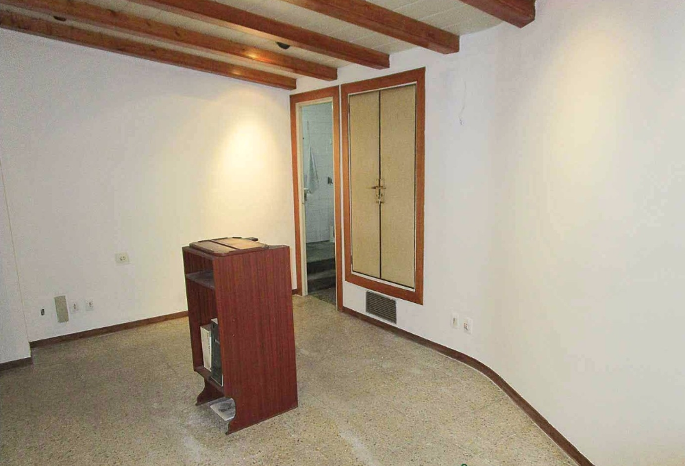 Proprietà commerciale a L'Eixample, Barcelona, Spagna 475 mq. N° 22744