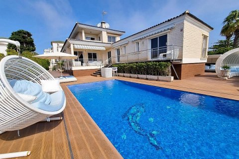 Villa till salu La Mata, Alicante, Spanien 5 sovrum, 438 kvm. Nr. 111135 - foto 4