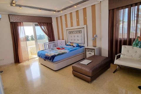 Villa till salu La Mata, Alicante, Spanien 5 sovrum, 438 kvm. Nr. 111135 - foto 13
