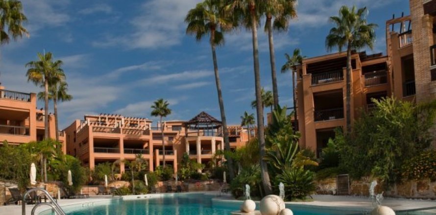 House San Pedro de Alcantara, Malaga, Spain 3 bedrooms, 153 sq.m. No. 22503