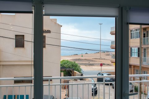 Apartment for sale Torrevieja, Alicante, Spain 3 bedrooms, 81 sq.m. No. 118898 - photo 1