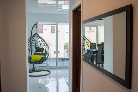 Apartment for sale Torrevieja, Alicante, Spain 3 bedrooms, 81 sq.m. No. 118898 - photo 15