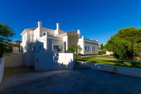 Villa en venta Cabo Roig, Alicante, España 4 dormitorios, 800 m2 No. 113907 - foto 9