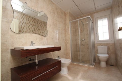 Продажа виллы Кабо Роиг, Аликанте, Испания 4 спальни, 250м2 №113908 - фото 8