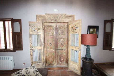 Finca myytävänä Torremendo, Alicante, Espanja, 4 makuuhuonetta, 350 m2 No. 113909 - kuva 26