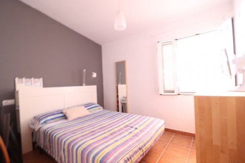 Villa à vendre Punta Prima, Alicante, Espagne, 4 chambres, 220 m2 No. 113911 - photo 8