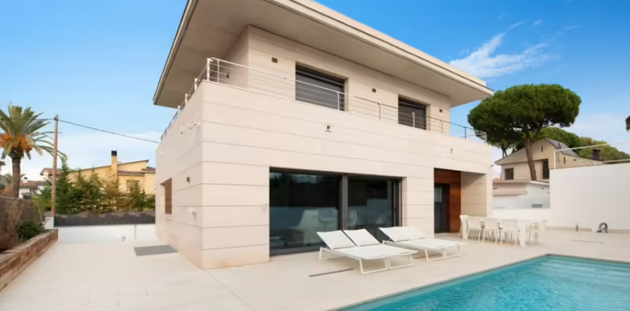 House Barcelona, Spain 4 bedrooms, 288 sq.m. No. 36128