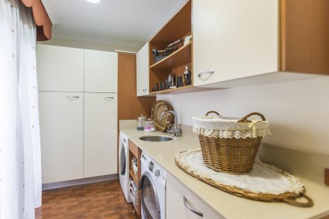 House for sale Barcelona, Spain 5 bedrooms, 496 sq.m. No. 53097 - photo 25
