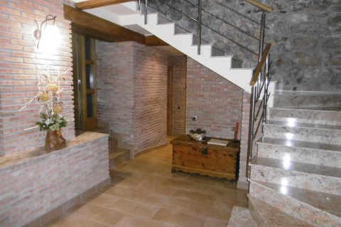 Продажа дома Барселона, Испания 5 спален, 310м2 №21614 - фото 4