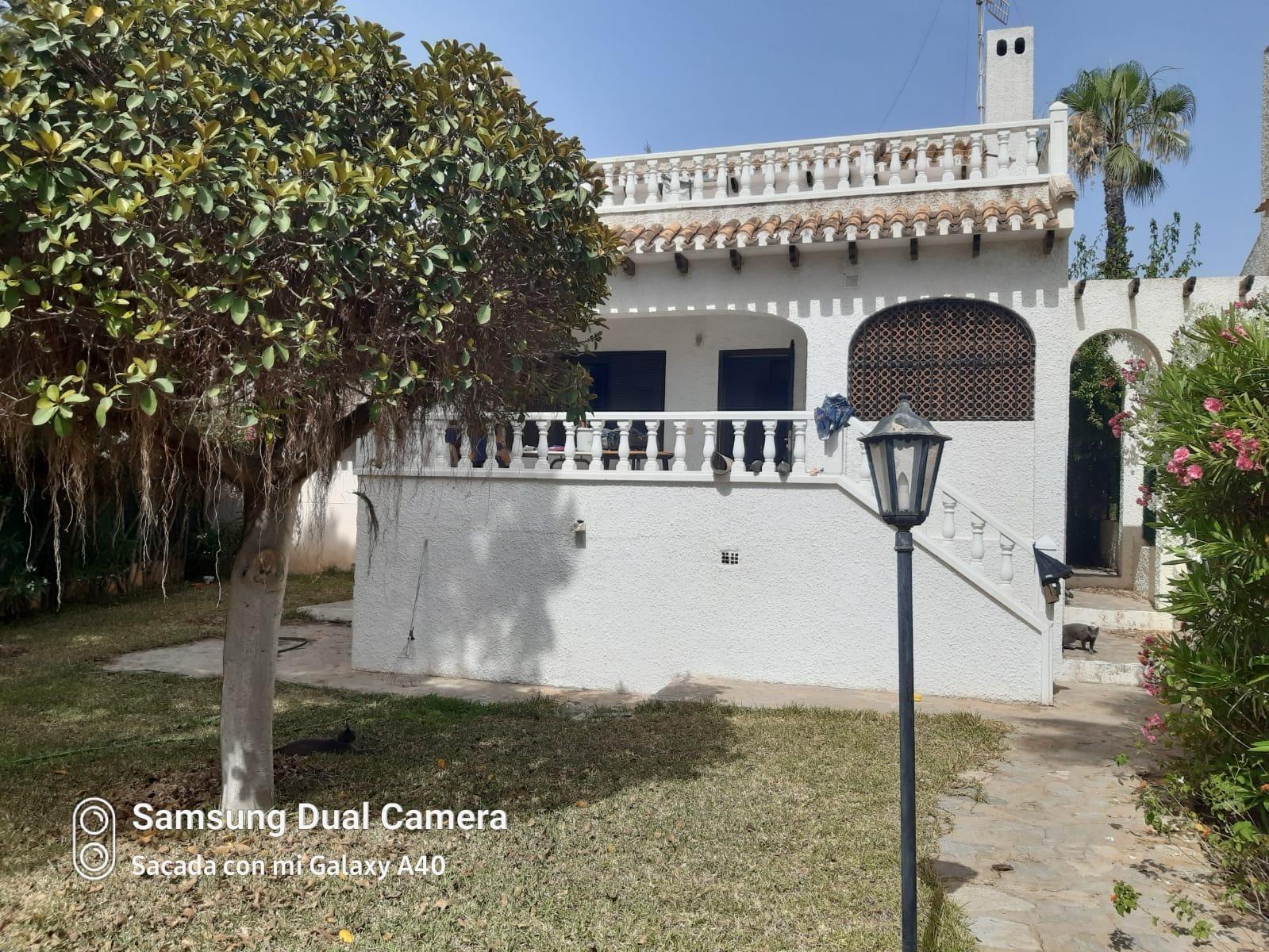 Villa en Genoves, València, España 3 dormitorios, 170 m2 No. 84860