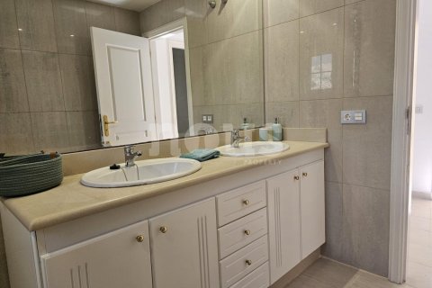 Penthouse for sale Adeje, Tenerife, Spain 2 bedrooms, 100 sq.m. No. 109818 - photo 22