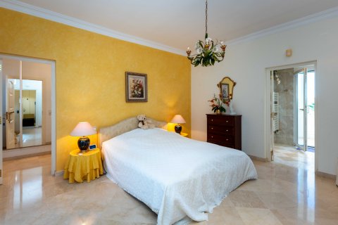 Villa for sale Nova Santa Ponsa, Mallorca, Spain 5 bedrooms, 487 sq.m. No. 111989 - photo 19