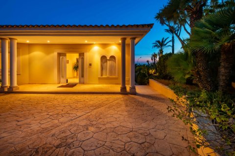 Villa for sale Nova Santa Ponsa, Mallorca, Spain 5 bedrooms, 487 sq.m. No. 111989 - photo 5