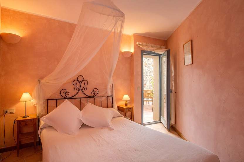 Коммерческая недвижимость в Жирона, Герона, Испания 6 спален, 685м2 №22618
