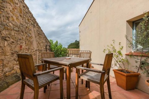 Lokal usługowy Girona, Hiszpania 6 sypialni, 685 mkw. nr 22618 – zdjęcie 22