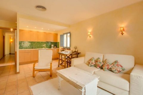 Lokal usługowy Girona, Hiszpania 6 sypialni, 685 mkw. nr 22618 – zdjęcie 27