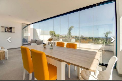 Duplex for sale Estepona, Malaga, Spain 3 bedrooms, 165 sq.m. No. 109666 - photo 8