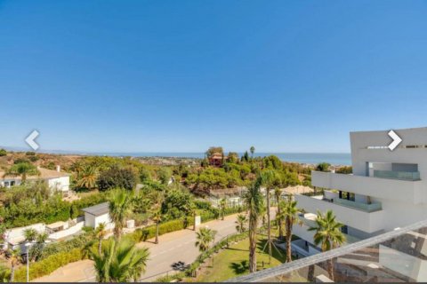 Duplex for sale Estepona, Malaga, Spain 3 bedrooms, 165 sq.m. No. 109666 - photo 3