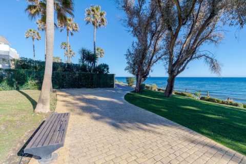 Townhouse à vendre Estepona, Malaga, Espagne, 3 chambres, 207 m2 No. 109665 - photo 25