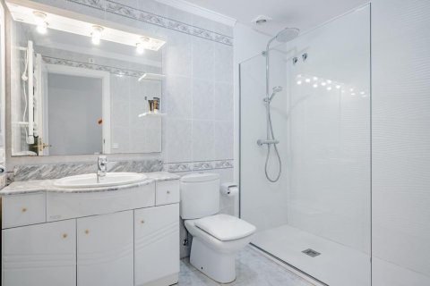 Duplex for sale Moraira, Alicante, Spain 2 bedrooms, 125 sq.m. No. 118071 - photo 25