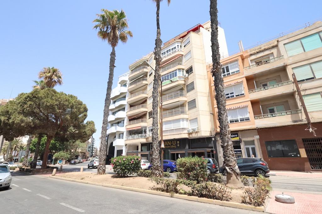 Квартира в Торревьеха, Аликанте, Испания 3 спальни, 110м2 №115385