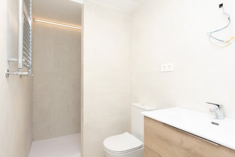 Dzīvoklis pārdošanā Madrid, Spānijā 6 istabas, 340 m2 Nr. 107891 - attēls 23