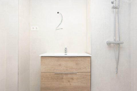 Dzīvoklis pārdošanā Madrid, Spānijā 6 istabas, 340 m2 Nr. 107891 - attēls 16