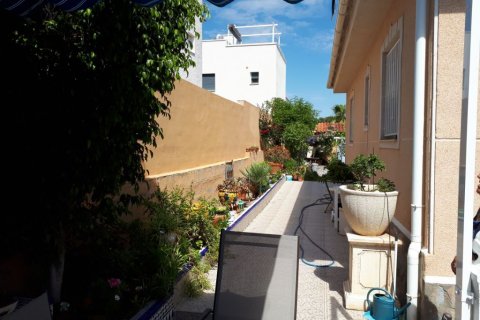 Villa en venta Ciudad Quesada, Alicante, España 3 dormitorios,  No. 115612 - foto 11