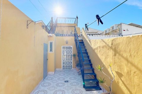 Продажа виллы Торревьеха, Аликанте, Испания 4 спальни, 116м2 №117327 - фото 19