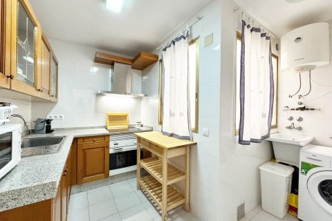 Lägenhet till salu Alicante, Spanien 3 sovrum, 94 kvm. Nr. 117324 - foto 7