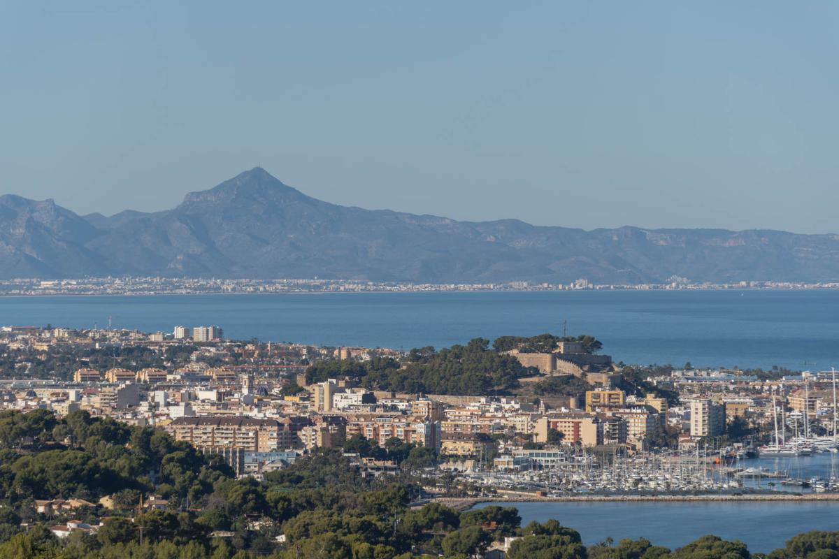Appartamento a Denia, Alicante, Spagna 2 camere da letto, 90 mq. N° 100144