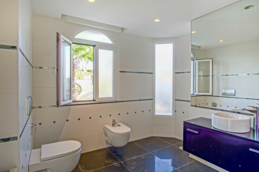 Villa L'Alfàs del Pi, Alicante, Spānijā 5 istabas, 810 m2 Nr. 86746