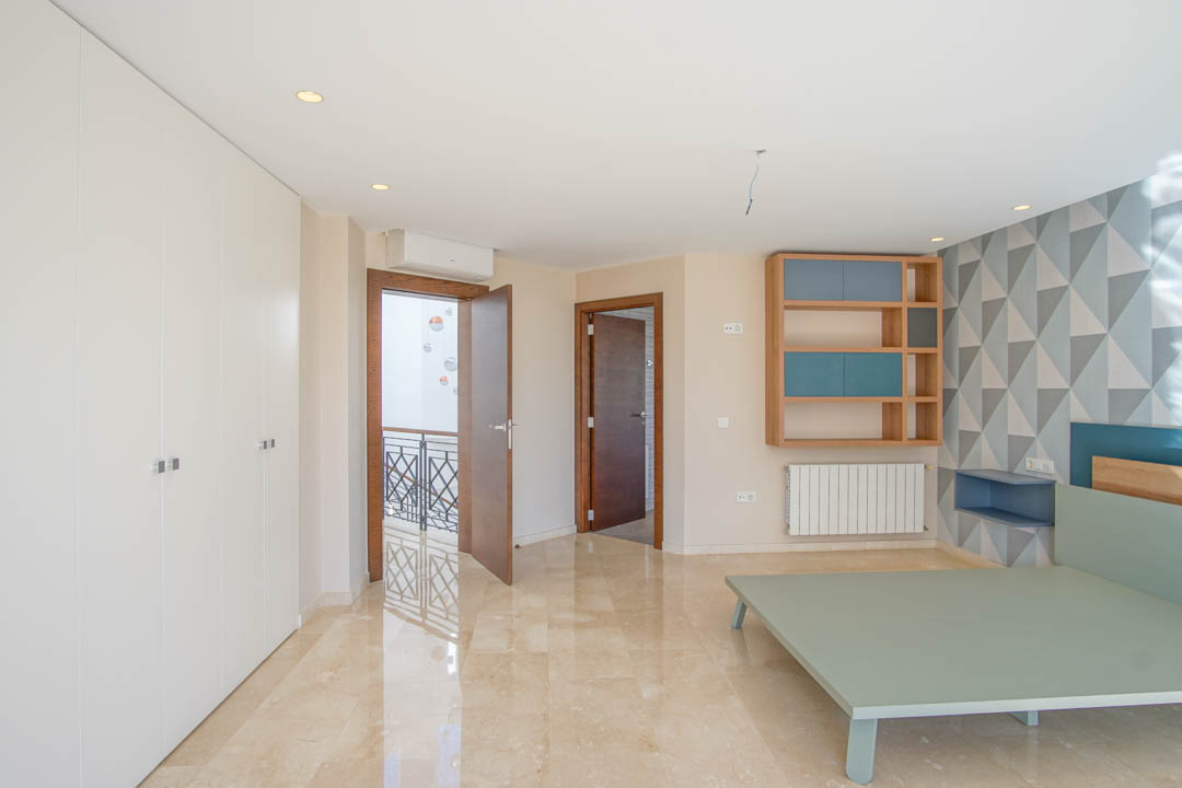 Villa L'Alfàs del Pi, Alicante, Spānijā 5 istabas, 810 m2 Nr. 86746