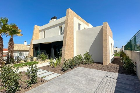 Продажа виллы в Аликанте, Испания 3 спальни, 109м2 №86566 - фото 6
