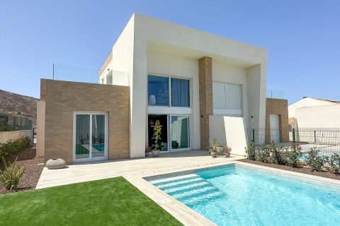 Продажа виллы в Аликанте, Испания 3 спальни, 109м2 №86566 - фото 1