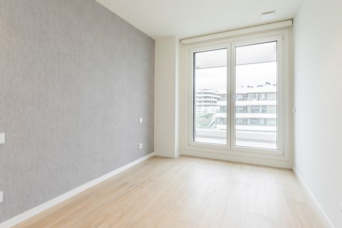 Penthouse for rent Madrid, Spain 4 bedrooms, 200 sq.m. No. 107458 - photo 25