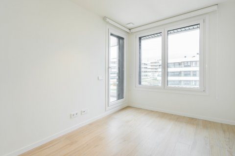 Penthouse for rent Madrid, Spain 4 bedrooms, 200 sq.m. No. 107458 - photo 18