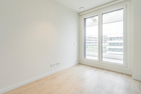 Penthouse for rent Madrid, Spain 4 bedrooms, 200 sq.m. No. 107458 - photo 23