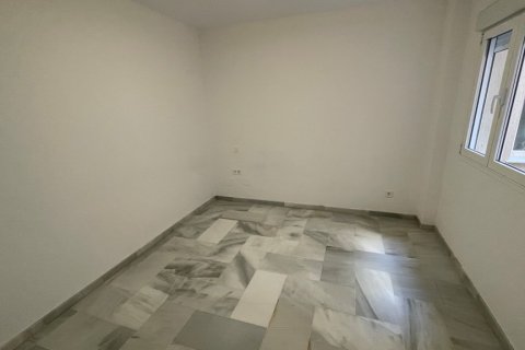 Apartment for rent Malaga, Spain 4 bedrooms, 200 sq.m. No. 107461 - photo 9